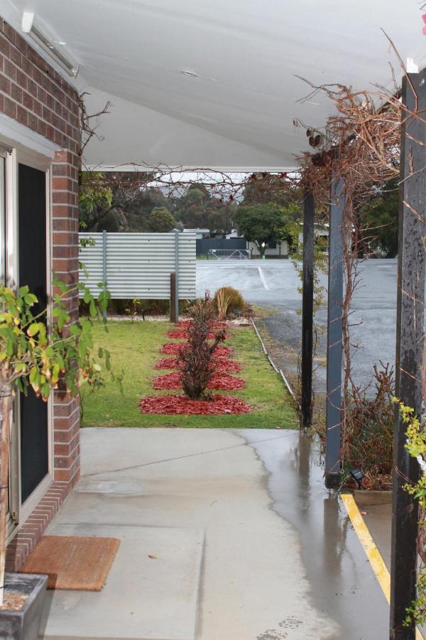 Chalambar Motel Ararat Eksteriør billede